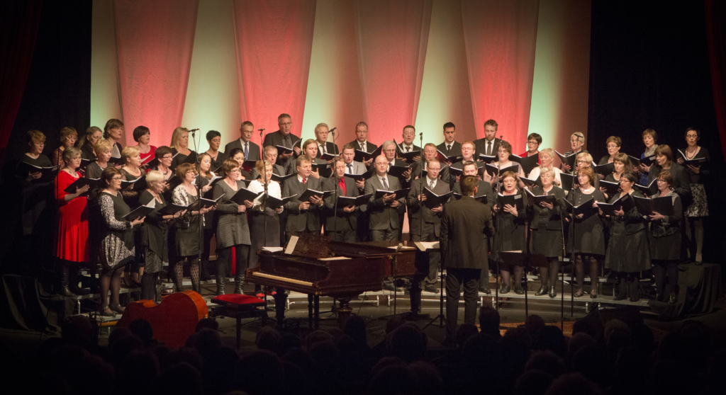 Kór Akraneskirkju - Góð kórmynd